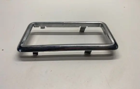 Ford Mustang V Gear shifter surround trim plastic AR33F7E391AC