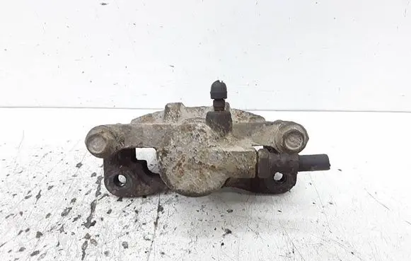 Mitsubishi Lancer VIII Rear brake caliper