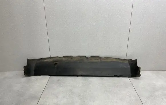 Volkswagen Tiguan Intercooler air guide/duct channel 5N0121341B