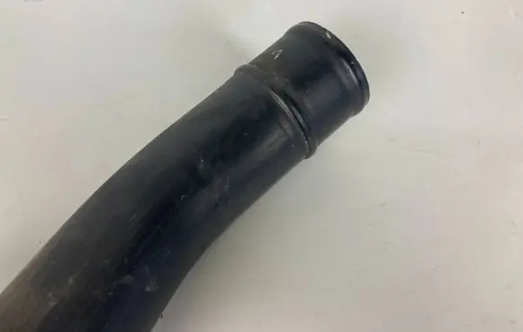 Chrysler Grand Voyager V Intercooler hose/pipe 21302677G