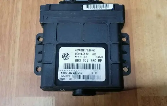 Volkswagen Touareg I Gearbox control unit/module 09D927750BP H29S0560 UNBA003911