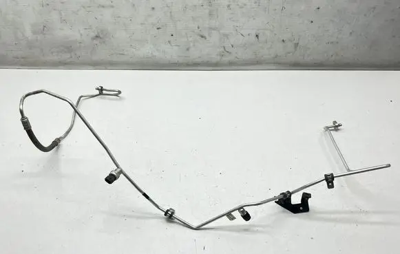 Renault Captur Air conditioning (A/C) pipe/hose 924403126R