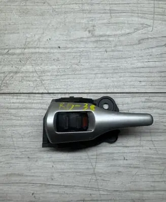Volkswagen Eos Rear door interior handle 62318A2