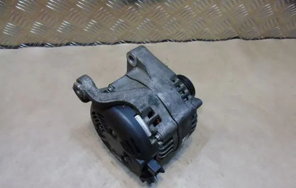 BMW Z4 E89 Generator/alternator 760547804