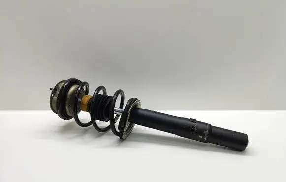 BMW 5 E60 E61 Front shock absorber with coil spring 335817