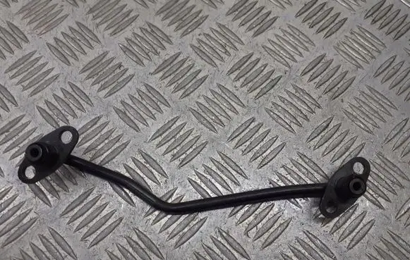 Mitsubishi Carisma Fuel line pipe 