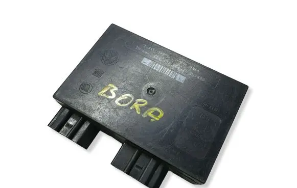 Volkswagen Bora Comfort/convenience module 1J0959799AH