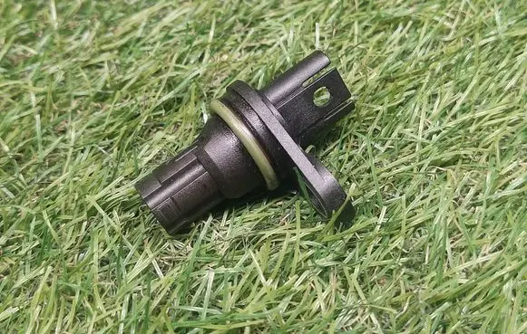Camshaft position sensor