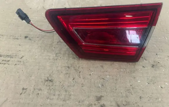 Renault Clio IV Tailgate rear/tail lights 265507526R