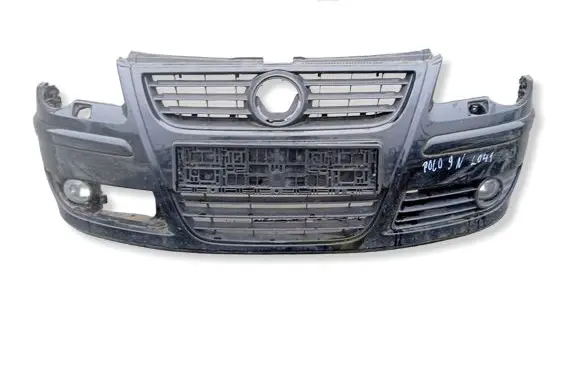 Volkswagen Polo IV 9N3 Front bumper 211B4