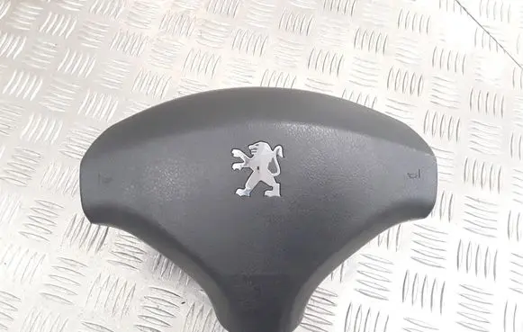 Steering wheel airbag