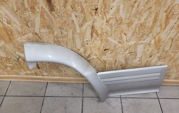 Mitsubishi Pajero Rear arch trim MB646986
