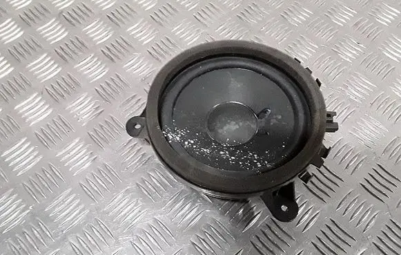 Volvo V60 Front door speaker 30657445