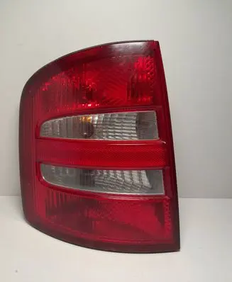 Skoda Fabia Mk1 (6Y) Rear/tail lights 6Y9945111B