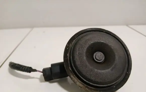 Honda CR-V Horn signal E10329