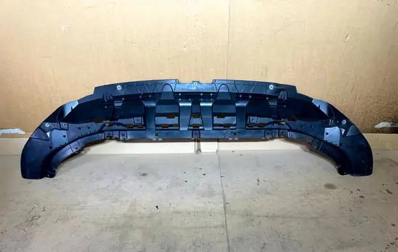 Audi Q8 Front bumper skid plate/under tray 4M8807611F