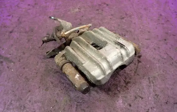 Skoda Octavia Mk2 (1Z) Rear brake caliper