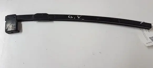 Toyota Prius (XW30) Rear door windshield rail 