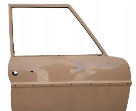 Mercedes-Benz COMPAKT W115 Front door
