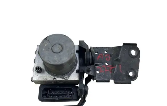 Skoda Fabia Mk4 (6VA) ABS Pump 2Q0614517AS