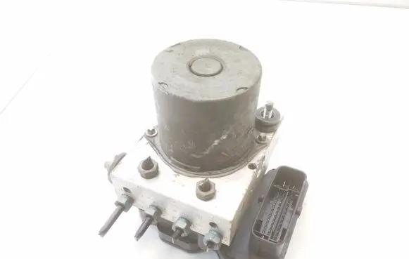 Mercedes-Benz V Class W447 ABS Pump A4479003802