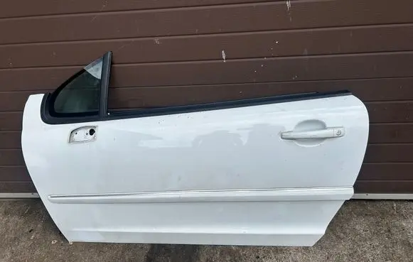 Peugeot 207 CC Door (2 Door Coupe) 