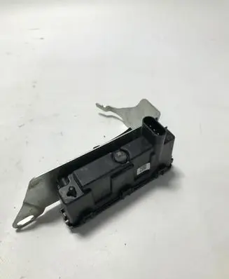 Opel Grandland X Battery control module 9824468280