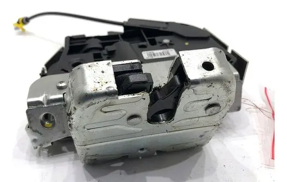 Volvo V70 Tailgate exterior lock 31276954