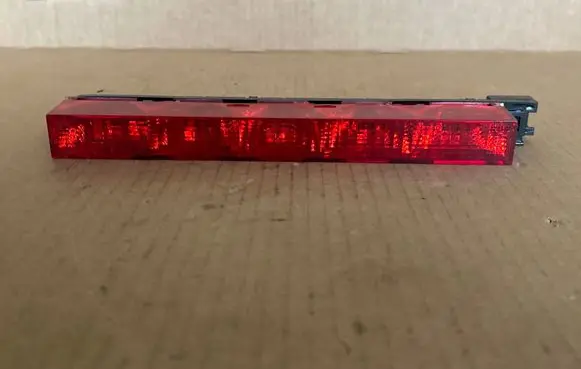 Ford Mondeo Mk III Third/center stoplight S302E47573 7574 7573