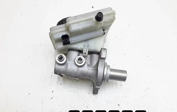 Mini Cooper Countryman R60 Master brake cylinder 34336772413