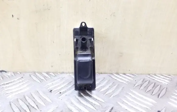 Opel Frontera B Electric window control switch 9971221021