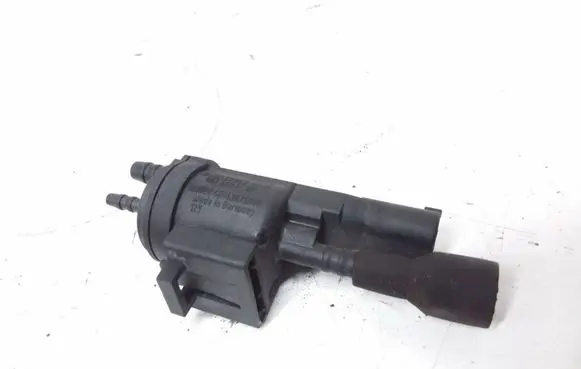 Mercedes-Benz A W169 Vacuum valve 0025401497