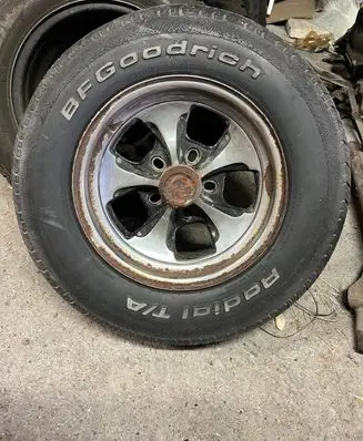 Plymouth Belvedere R14 steel rim 