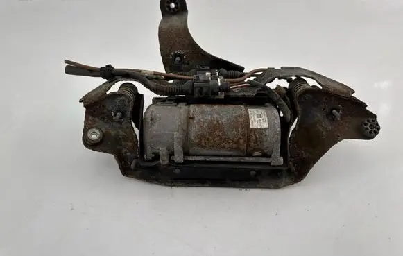 Audi A6 Allroad C7 Air suspension compressor/pump 4G0616005C 4430201871 26071446