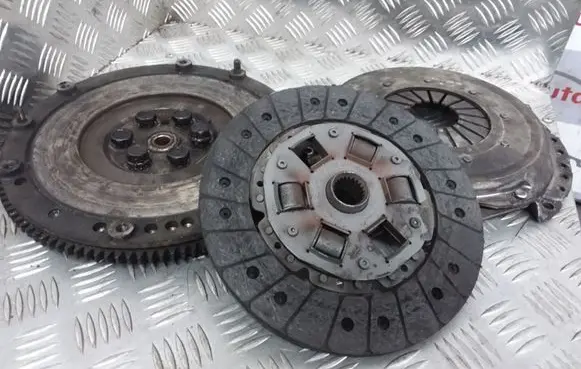 Mazda 626 Clutch set kit 123023010 329037160 FS01