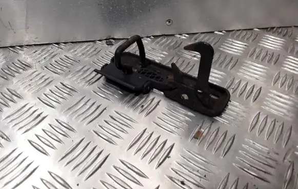 Volkswagen Golf V Engine bonnet/hood lock/latch loop/hook 
