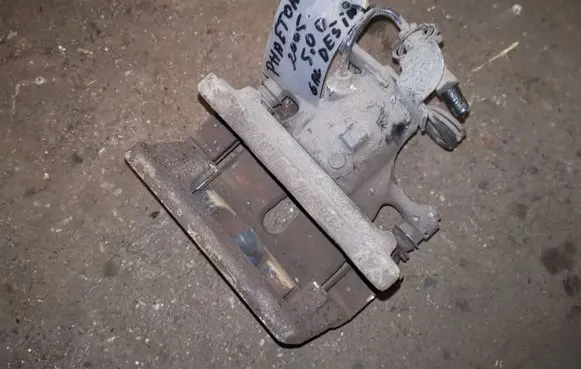 Volkswagen Phaeton Rear brake caliper