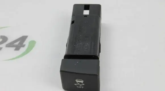 KIA Soul ESP (stability program) switch 621W05010 202002962
