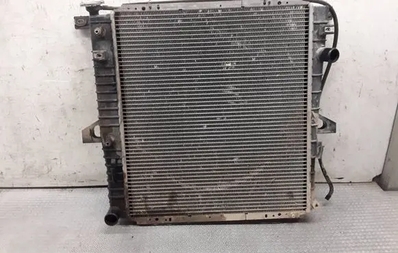 Ford Explorer Coolant radiator 