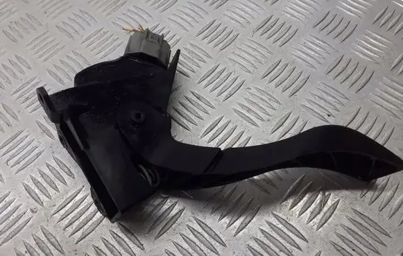 Ford Focus Accelerator pedal position sensor 98AB9F836A