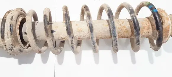 Volkswagen Golf III Rear coil spring