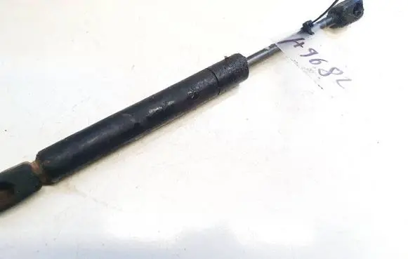 Audi A4 S4 B5 8D Tailgate/trunk strut/damper 8d5827552a