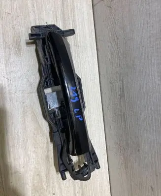 Mercedes-Benz CLS C219 Front door exterior handle 