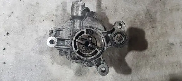 Citroen C5 Vacuum pump