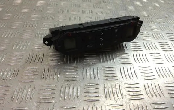 Ford Focus C-MAX Climate control unit 3M5T18C612AL
