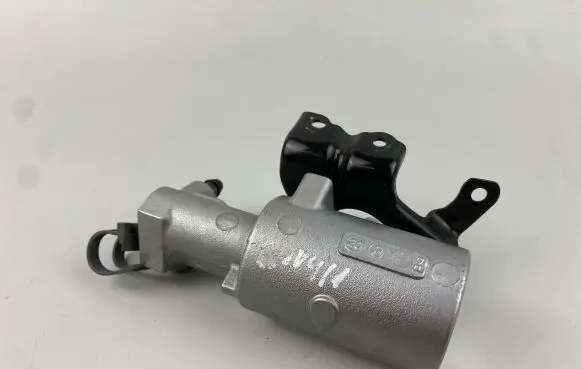 Toyota RAV 4 (XA50) Master brake cylinder 4727047030 47270-47030