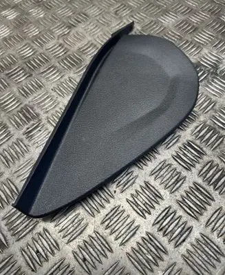 Dashboard side end trim