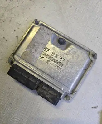 Volkswagen Sharan Engine control unit/module 038906019LQ 1011144 1039S01466