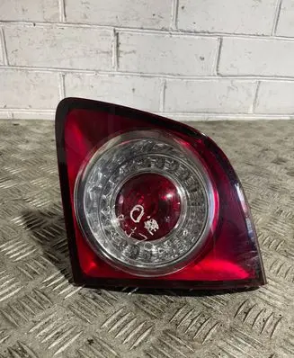 Volkswagen Golf Plus Tailgate rear/tail lights 5M0945094L 89037925