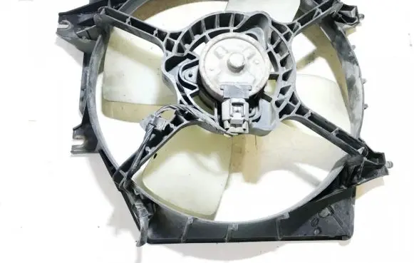 Mazda 323 F Radiator cooling fan shroud 1227504851 122750-4851